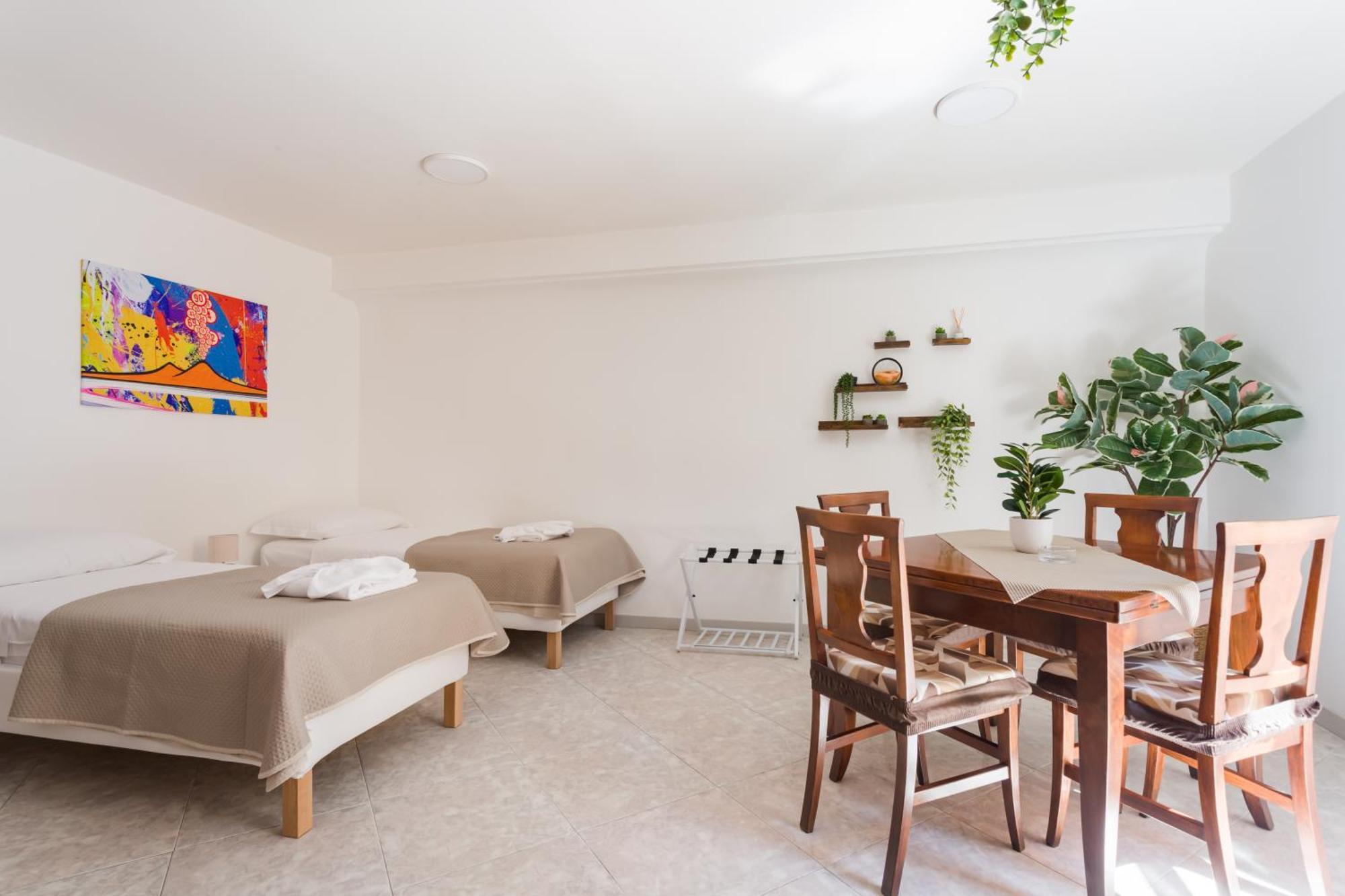 شقة Covino House By Dimorra نابولي المظهر الخارجي الصورة